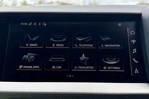  Audi A1 1.0 TFSI 30 S line Sportback Euro 6 (s/s) 5dr Thumbnail #16