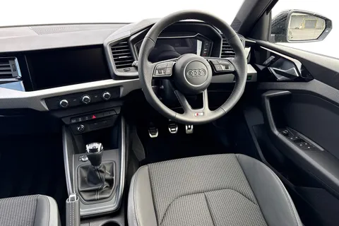  Audi A1 1.0 TFSI 30 S line Sportback Euro 6 (s/s) 5dr Thumbnail #17