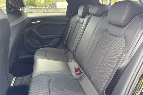  Audi A1 1.0 TFSI 30 S line Sportback Euro 6 (s/s) 5dr Thumbnail #18