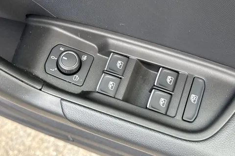  Audi A1 1.0 TFSI 30 S line Sportback Euro 6 (s/s) 5dr Thumbnail #20