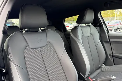  Audi A1 1.0 TFSI 30 S line Sportback Euro 6 (s/s) 5dr Thumbnail #23