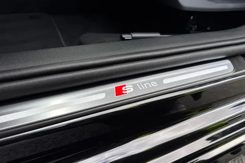  Audi A1 1.0 TFSI 30 S line Sportback Euro 6 (s/s) 5dr Thumbnail #38