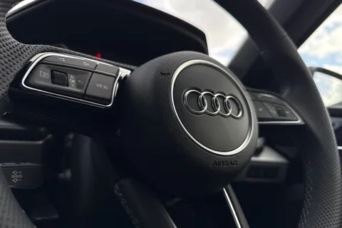  Audi A1 1.0 TFSI 30 S line Sportback Euro 6 (s/s) 5dr Thumbnail #48