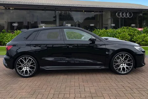  Audi RS 3 2.5 TFSI Carbon Vorsprung Sportback S Tronic quattro Euro 6 (s/s) 5dr Thumbnail #3