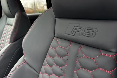  Audi RS 3 2.5 TFSI Carbon Vorsprung Sportback S Tronic quattro Euro 6 (s/s) 5dr Thumbnail #35