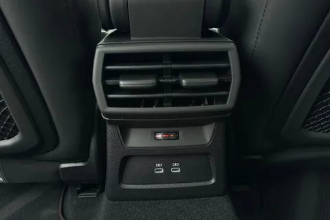  Audi RS 3 2.5 TFSI Carbon Vorsprung Sportback S Tronic quattro Euro 6 (s/s) 5dr Thumbnail #38