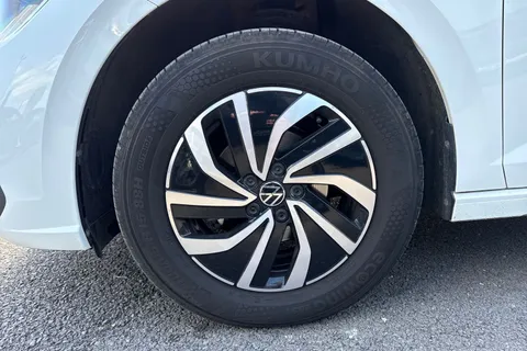 CY75DWP Volkswagen Polo 1.0 Life 80 PS 5dr⭐Parking sensors Front & Rear⭐ Thumbnail #12