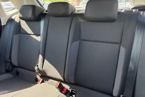 CY75DWP Volkswagen Polo 1.0 Life 80 PS 5dr⭐Parking sensors Front & Rear⭐ Thumbnail #19