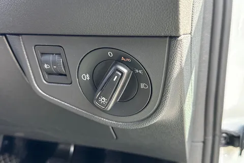 CY75DWP Volkswagen Polo 1.0 Life 80 PS 5dr⭐Parking sensors Front & Rear⭐ Thumbnail #35