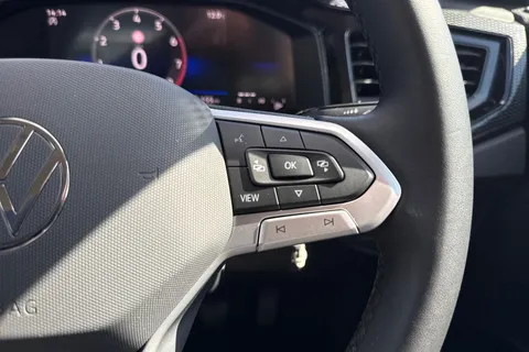 CY75DWP Volkswagen Polo 1.0 Life 80 PS 5dr⭐Parking sensors Front & Rear⭐ Thumbnail #43