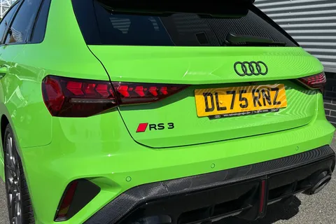DL75RNZ Audi RS 3 RS 3 Sportback Carbon Black   400 PS S tronic Thumbnail #8