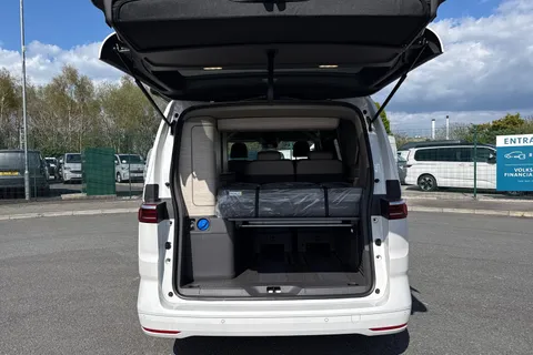 DG26BVA Volkswagen California Ocean T7 SWB 150 PS DSG - 19' Wheels /Tow Package Thumbnail #6