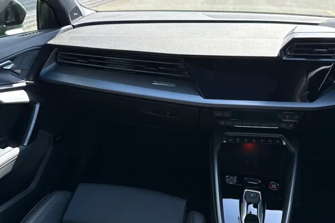 DL75RNZ Audi RS 3 RS 3 Sportback Carbon Black   400 PS S tronic Thumbnail #20