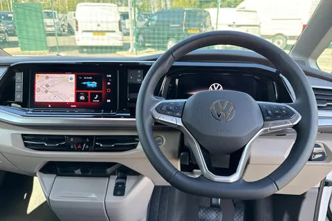 DG26BVA Volkswagen California Ocean T7 SWB 150 PS DSG - 19' Wheels /Tow Package Thumbnail #17