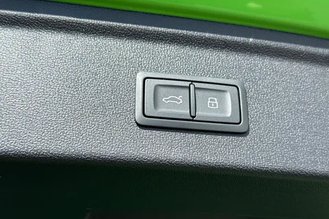 DL75RNZ Audi RS 3 RS 3 Sportback Carbon Black   400 PS S tronic Thumbnail #51