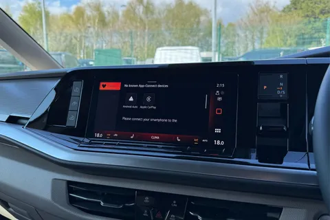 DG26BVA Volkswagen California Ocean T7 SWB 150 PS DSG - 19' Wheels /Tow Package Thumbnail #52