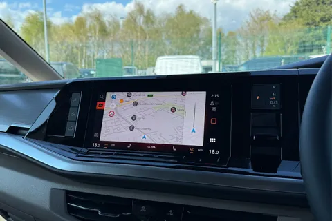 DG26BVA Volkswagen California Ocean T7 SWB 150 PS DSG - 19' Wheels /Tow Package Thumbnail #54