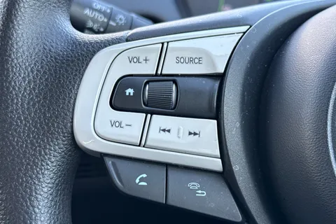 34 of 50 for Honda Jazz 1.5 h i-MMD SE eCVT Euro 6 (s/s) 5dr