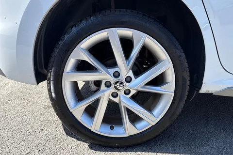 HG72OOJ Škoda Kamiq 1.0 TSI SE L Executive DSG Euro 6 (s/s) 5dr Thumbnail #12