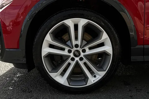 Audi SQ2 2.0 TFSI Black Edition S Tronic quattro Euro 6 (s/s) 5dr Thumbnail #11