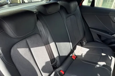 Audi SQ2 2.0 TFSI Black Edition S Tronic quattro Euro 6 (s/s) 5dr Thumbnail #19