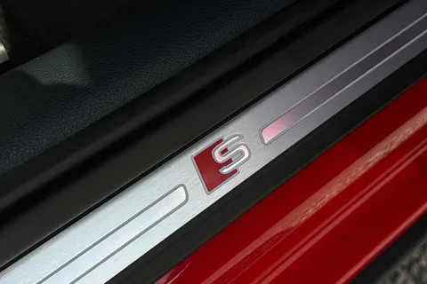 Audi SQ2 2.0 TFSI Black Edition S Tronic quattro Euro 6 (s/s) 5dr Thumbnail #42