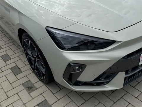 17 of 38 for CUPRA LEON 1.5 eTSI 150 V1 5dr DSG