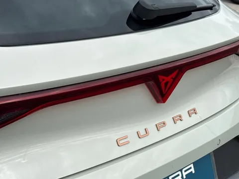 28 of 38 for CUPRA LEON 1.5 eTSI 150 V1 5dr DSG