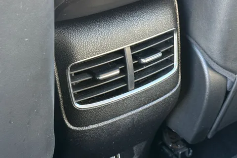 CJ72GDE MG Mg Hs 1.5 T-GDI Excite DCT Euro 6 (s/s) 5dr Thumbnail #35