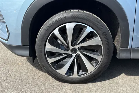 DC75MSV BYD Seal U 1.5 18.3kWh Boost CVT Auto Euro 6 (s/s) 5dr Thumbnail #25