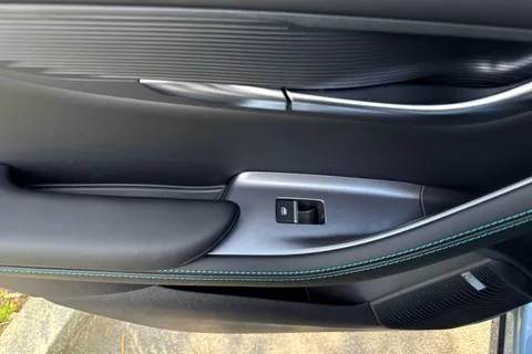 DC75MSV BYD Seal U 1.5 18.3kWh Boost CVT Auto Euro 6 (s/s) 5dr Thumbnail #30