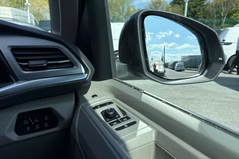 DE26WXV Volkswagen California California Ocean 245 PS 1.5 eHybrid 6-Speed DSG 4MOTION Thumbnail #20