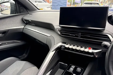 FV73LTF PEUGEOT 5008 1.5 BlueHDi Allure Premium + SUV 5dr Diesel EAT Euro 6 (s/s) (130 ps) Thumbnail #21