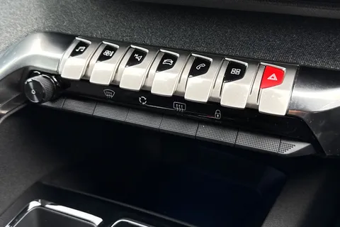 FV73LTF PEUGEOT 5008 1.5 BlueHDi Allure Premium + SUV 5dr Diesel EAT Euro 6 (s/s) (130 ps) Thumbnail #48