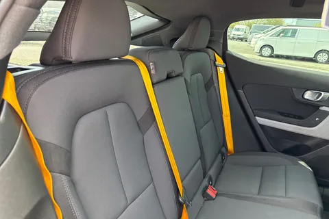 OV72LYW Polestar Polestar 2 350kW 78kWh LR DM [Plus/Performance] 5dr 4WD Auto Thumbnail #20