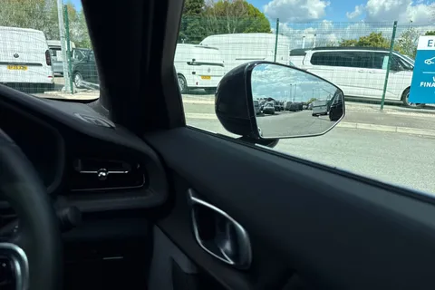 OV72LYW Polestar Polestar 2 350kW 78kWh LR DM [Plus/Performance] 5dr 4WD Auto Thumbnail #22