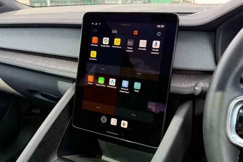 OV72LYW Polestar Polestar 2 350kW 78kWh LR DM [Plus/Performance] 5dr 4WD Auto Thumbnail #23