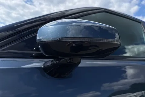 OV72LYW Polestar Polestar 2 350kW 78kWh LR DM [Plus/Performance] 5dr 4WD Auto Thumbnail #28