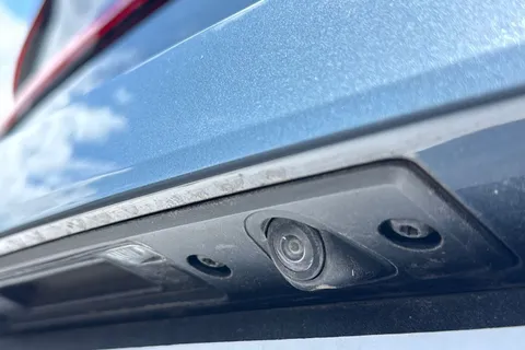 OV72LYW Polestar Polestar 2 350kW 78kWh LR DM [Plus/Performance] 5dr 4WD Auto Thumbnail #32