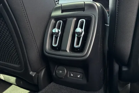 OV72LYW Polestar Polestar 2 350kW 78kWh LR DM [Plus/Performance] 5dr 4WD Auto Thumbnail #35