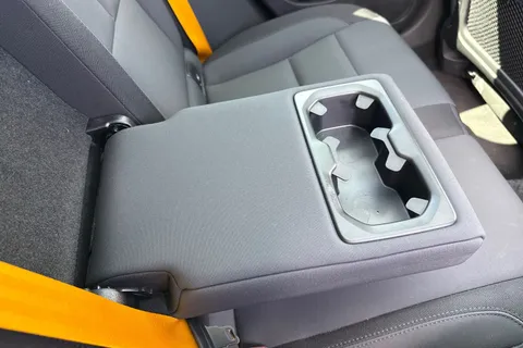 OV72LYW Polestar Polestar 2 350kW 78kWh LR DM [Plus/Performance] 5dr 4WD Auto Thumbnail #37