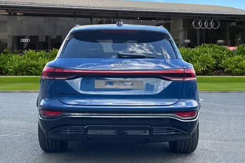  Audi Q6 E-Tron 100kWh Performance Black Edition Auto 5dr Thumbnail #5