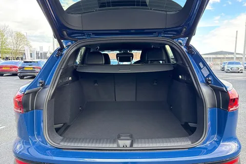 Audi Q6 E-Tron 100kWh Performance Black Edition Auto 5dr Thumbnail #7