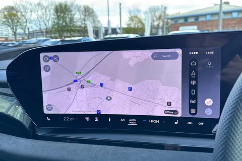  Audi Q6 E-Tron 100kWh Performance Black Edition Auto 5dr Thumbnail #17