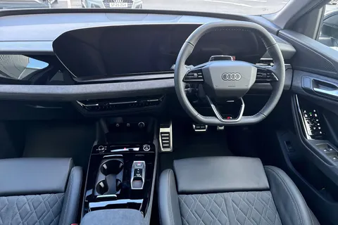  Audi Q6 E-Tron 100kWh Performance Black Edition Auto 5dr Thumbnail #18