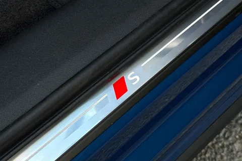  Audi Q6 E-Tron 100kWh Performance Black Edition Auto 5dr Thumbnail #40