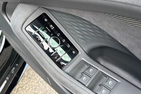  Audi A6 Saloon 2.0 TFSI Edition 1 S Tronic Euro 6 (s/s) 4dr Thumbnail #42