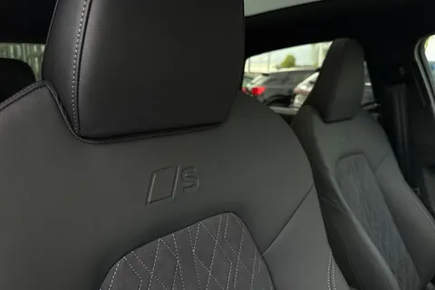  Audi A6 Saloon 2.0 TFSI Edition 1 S Tronic Euro 6 (s/s) 4dr Thumbnail #44