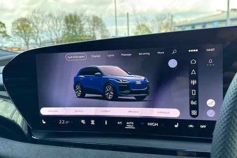  Audi Q6 E-Tron 100kWh Performance Black Edition Auto 5dr Thumbnail #54