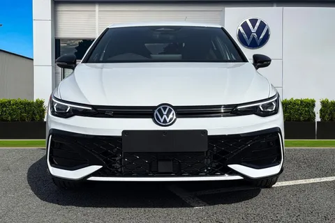  Volkswagen Golf 1.5 eTSI MHEV Black Edition DSG Euro 6 (s/s) 5dr Thumbnail #6